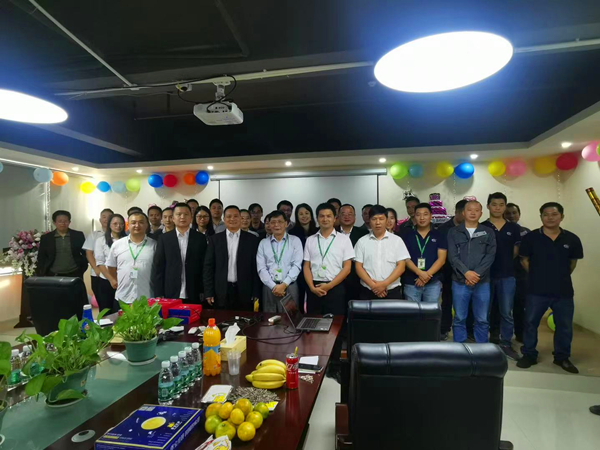 6861498073699 6861498073699